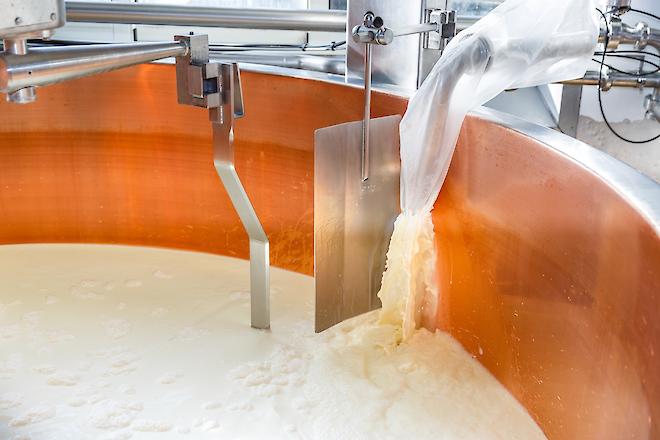 Fabrication de Beaufort et affinage